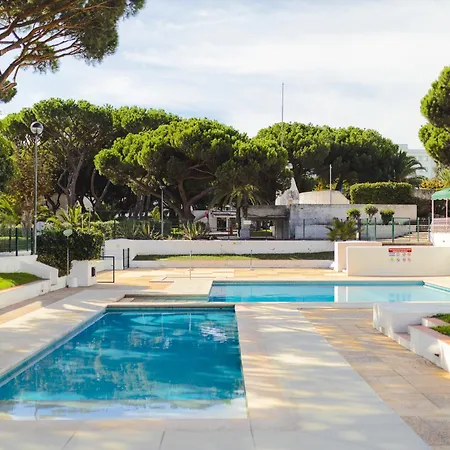 Homes Falesia Cozy With Terrace & 2 Swimming Pools アパート *