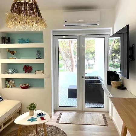 Homes Falesia Cozy With Terrace & 2 Swimming Pools דירה *