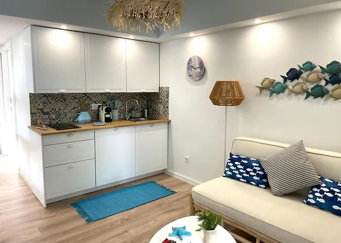 Homes Falesia Cozy With Terrace & 2 Swimming Pools דירה