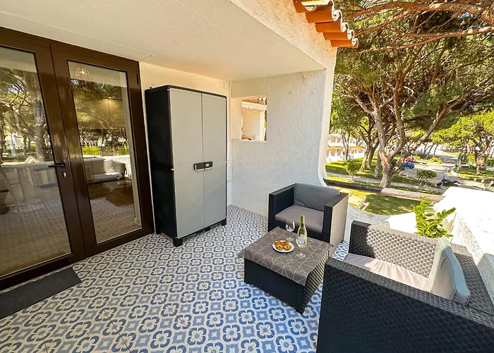 Daire Homes Falesia Cozy With Terrace & 2 Swimming Pools