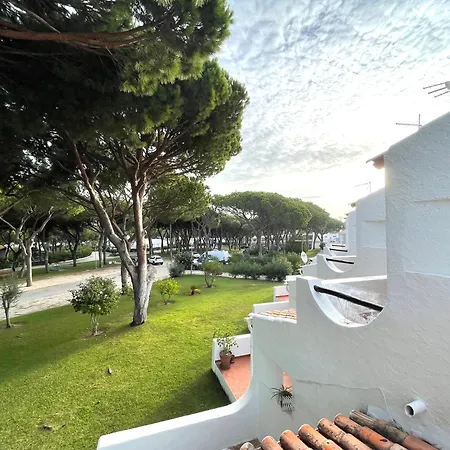 Апартаменты Homes Falesia Cozy With Terrace & 2 Swimming Pools *
