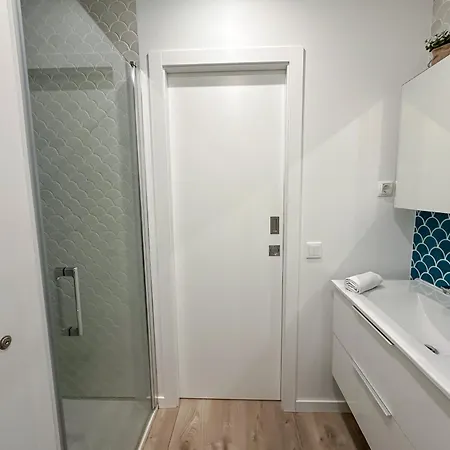 Апартаменты Homes Falesia Cozy With Terrace & 2 Swimming Pools